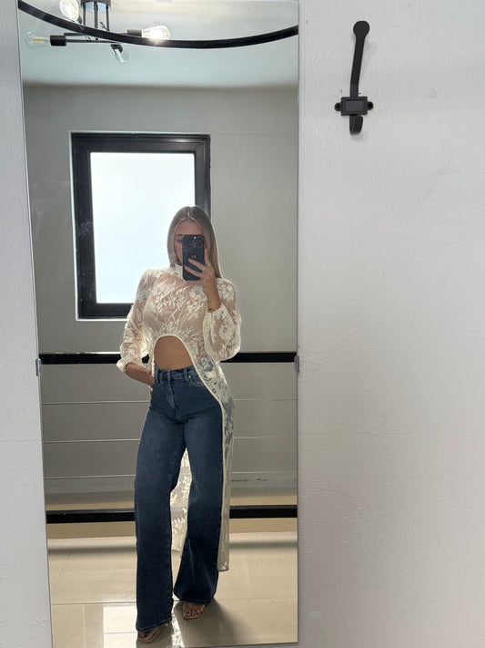 AMORA TOP